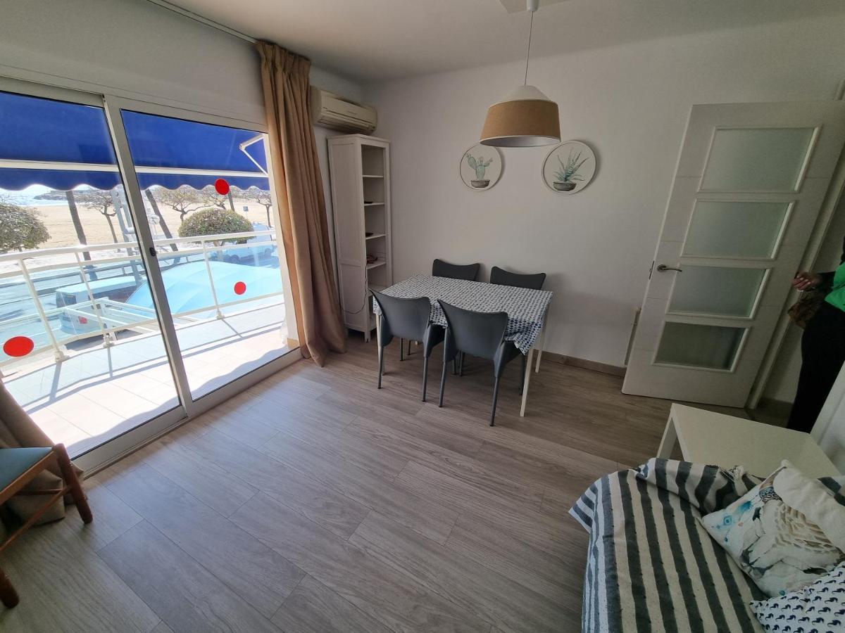 Apartamento Primera Linea Mar Cambrils Cerca Puerto Exterior photo